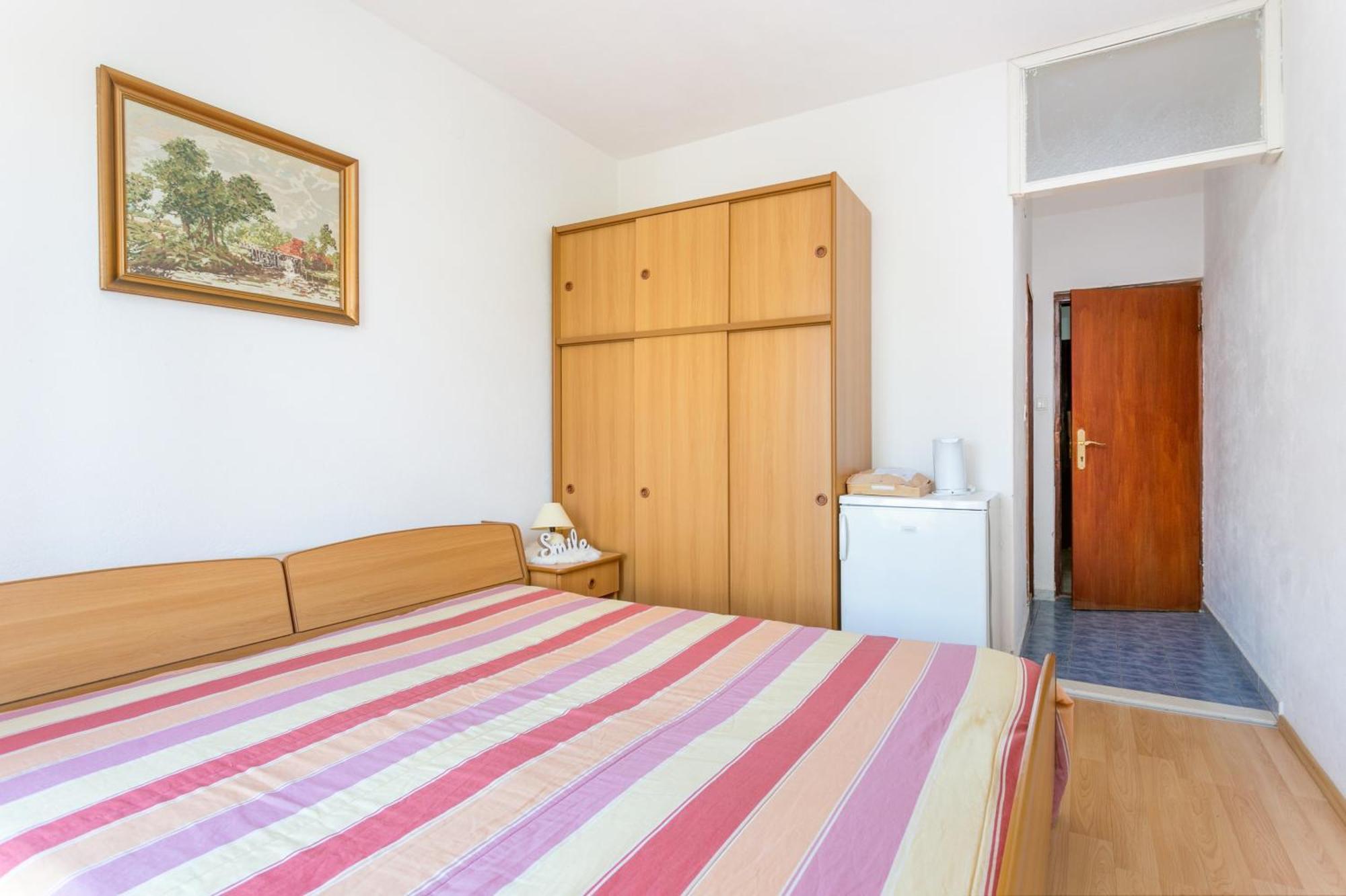 Apartments And Rooms With Parking Space Supetar, Brac - 5658 חדר תמונה