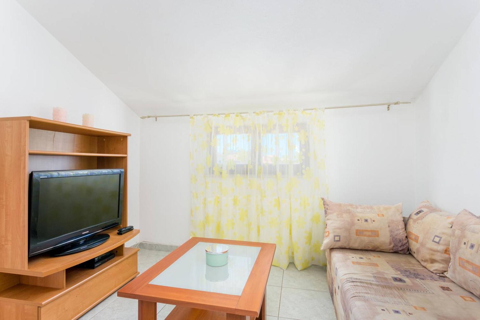 Apartments And Rooms With Parking Space Supetar, Brac - 5658 חדר תמונה